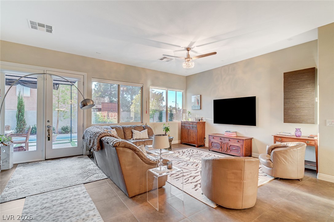 253 Goldstar Street Henderson NV 89012