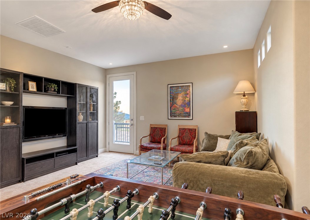 253 Goldstar Street Henderson NV 89012