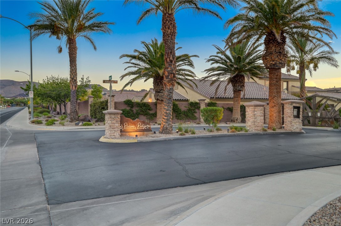 253 Goldstar Street Henderson NV 89012