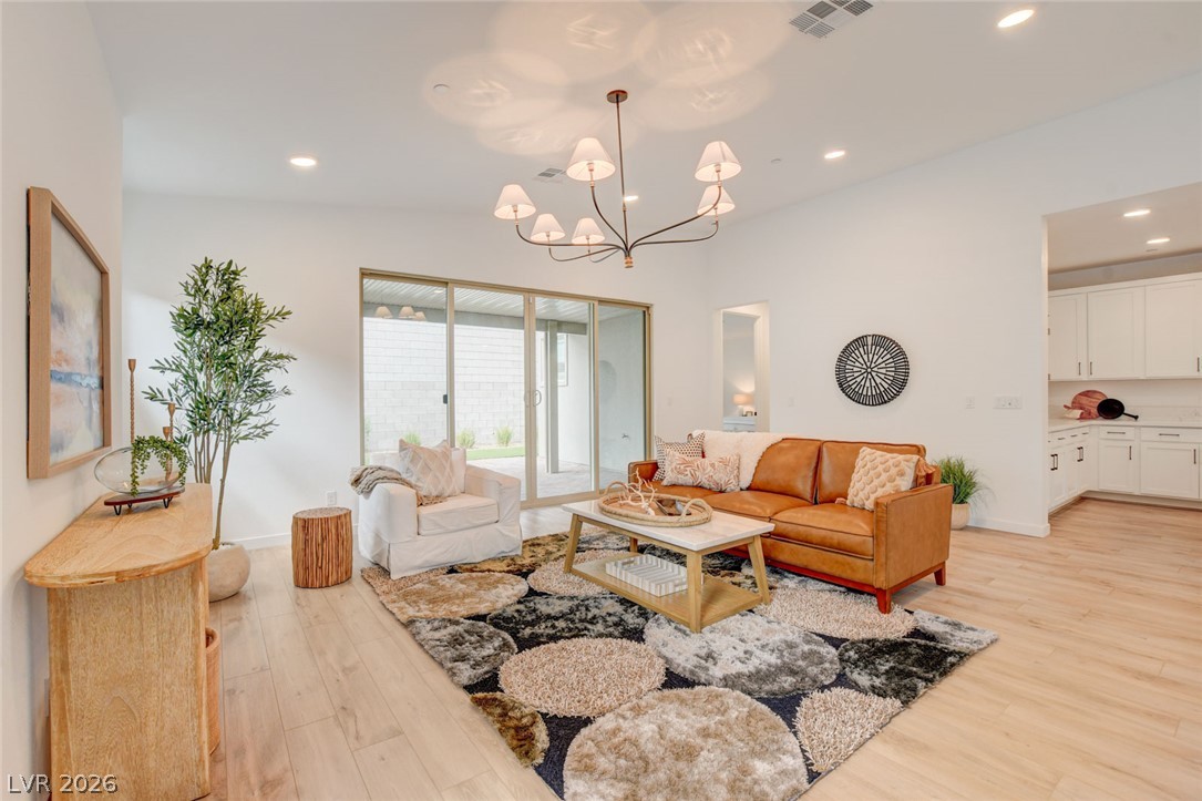 10151 Evergreen Pine Street Las Vegas NV 89166