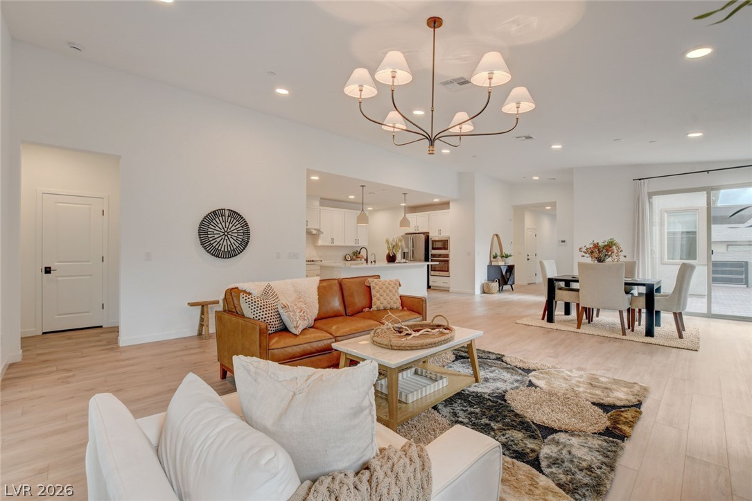 10151 Evergreen Pine Street Las Vegas NV 89166