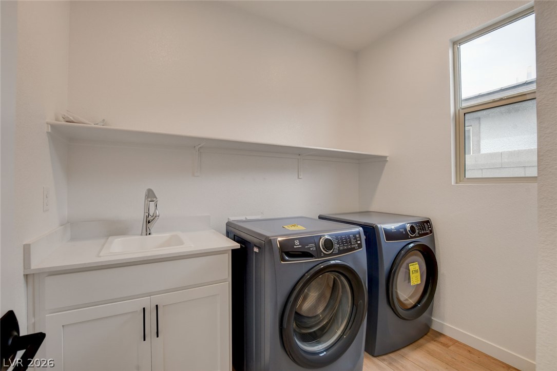 10151 Evergreen Pine Street Las Vegas NV 89166