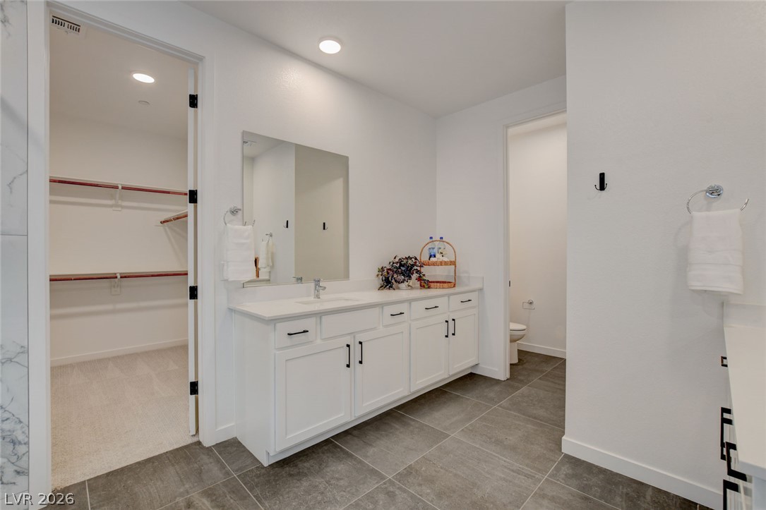10151 Evergreen Pine Street Las Vegas NV 89166