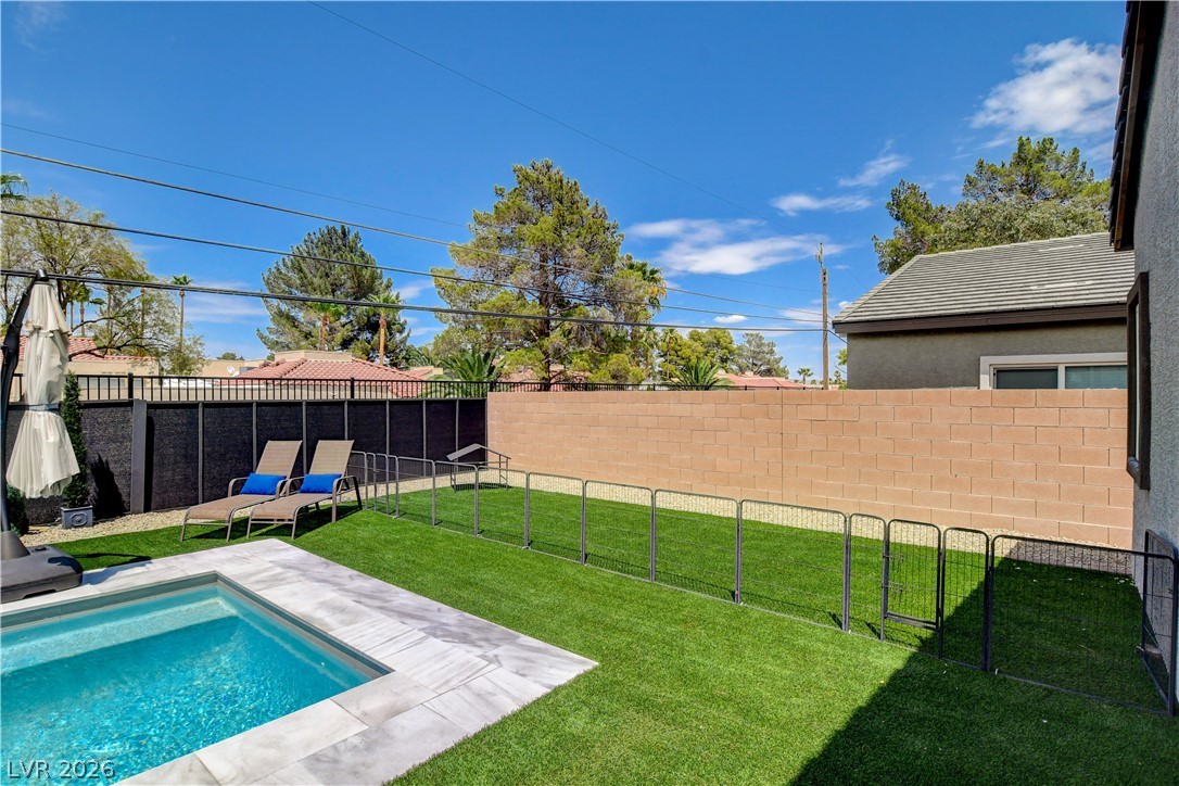 2772 Song Point Avenue Las Vegas NV 89121