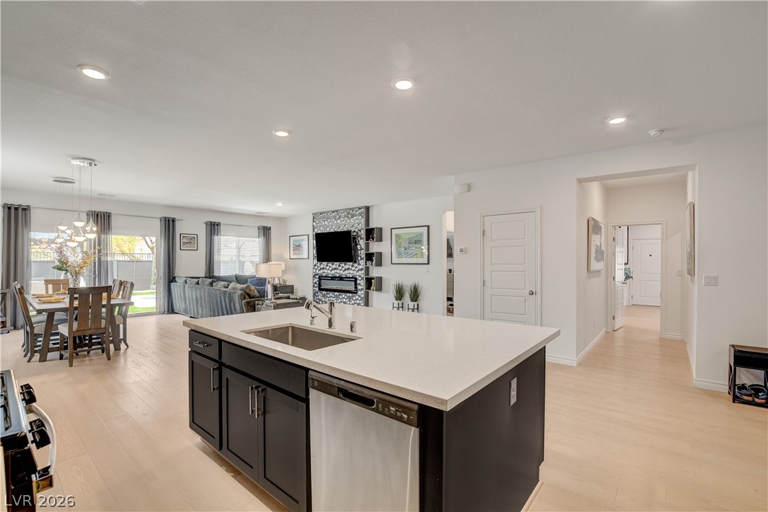 2772 Song Point Avenue Las Vegas NV 89121