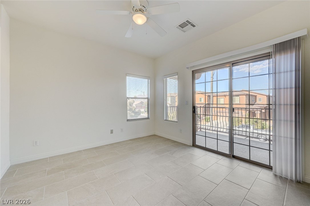 6733 Barrington Hills Street Las Vegas NV 89149