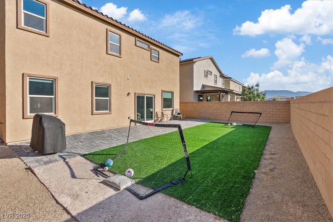 533 Sunny Pointe Street Henderson NV 89011