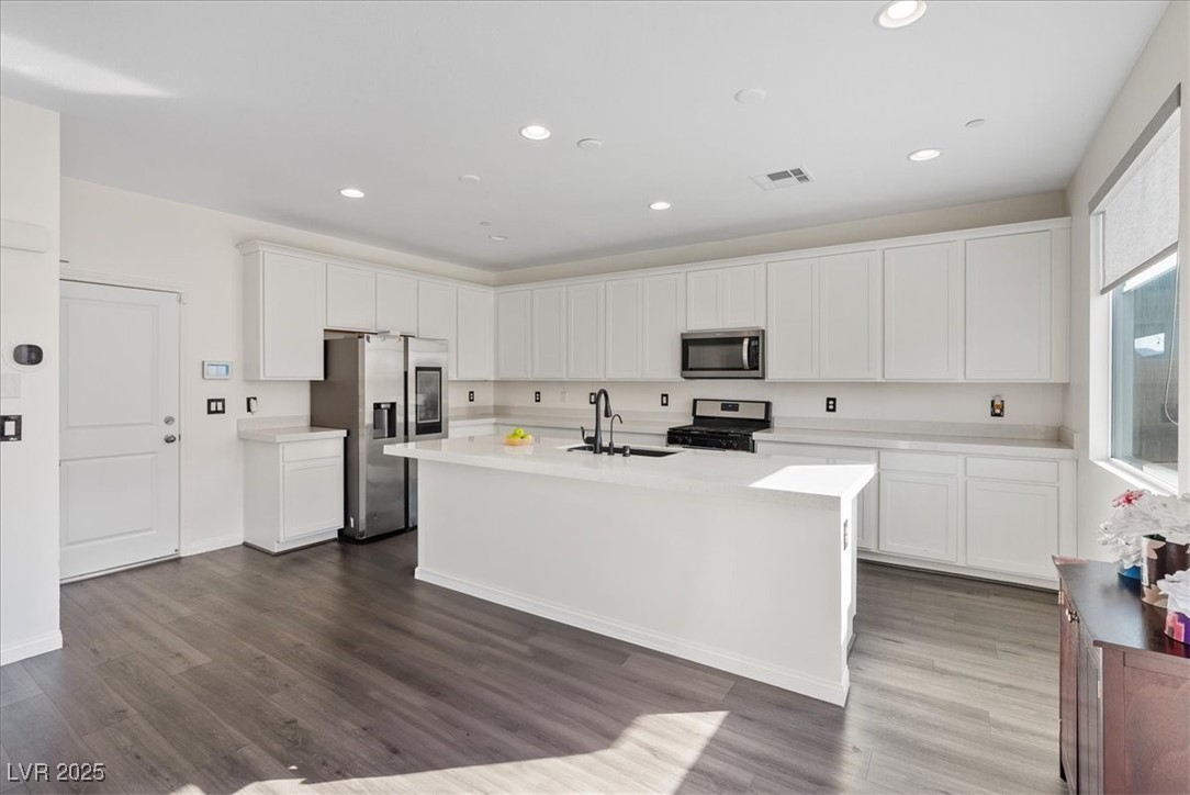 533 Sunny Pointe Street Henderson NV 89011