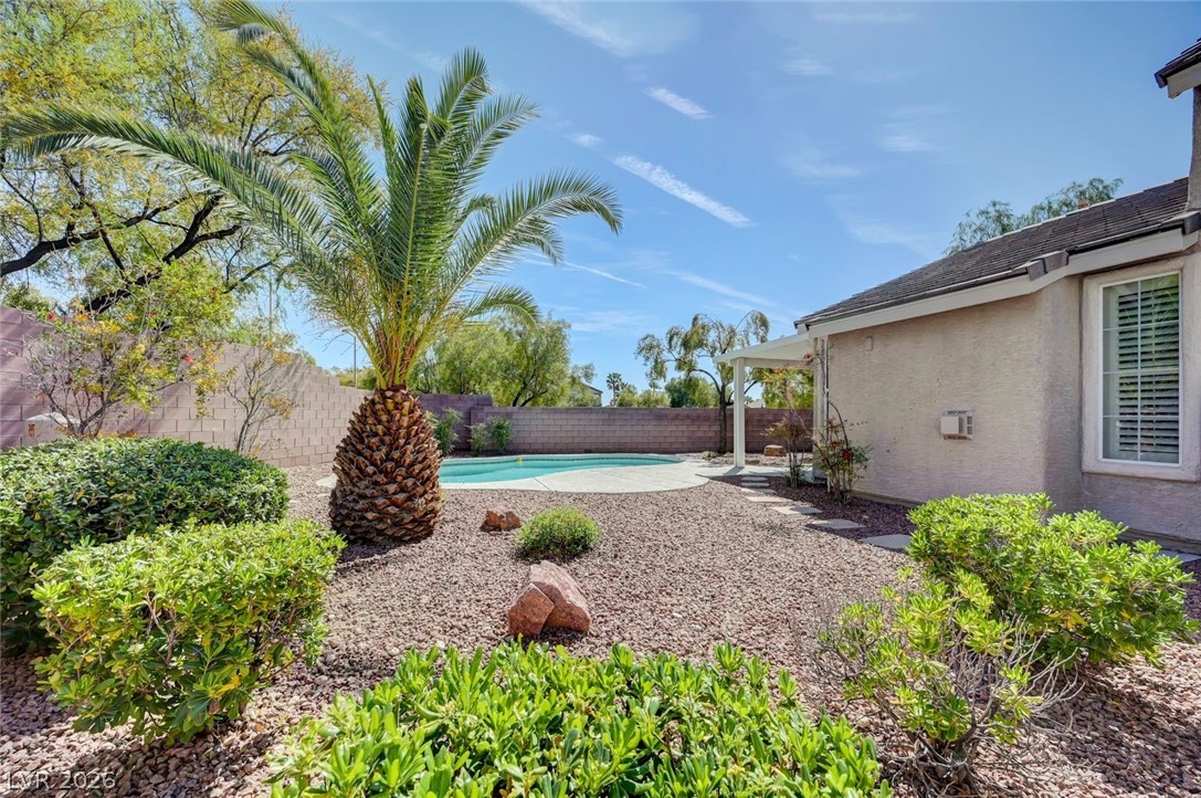 2460 Summer Home Street Las Vegas NV 89135