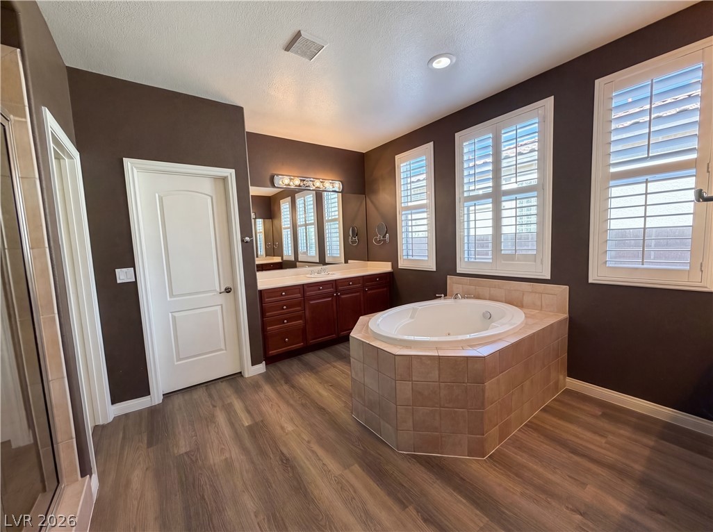 6504 Gilded Flicker Street North Las Vegas NV 89084