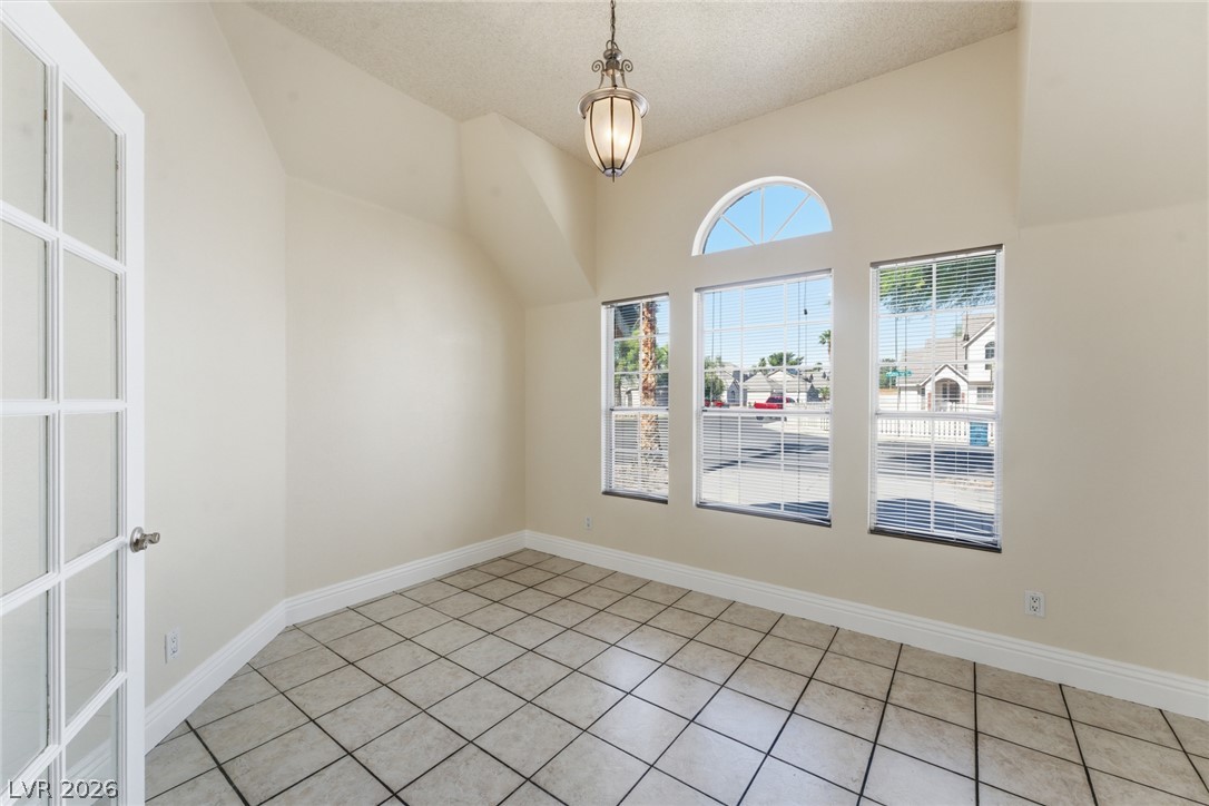 2604 Cathedral Lane Las Vegas NV 89108