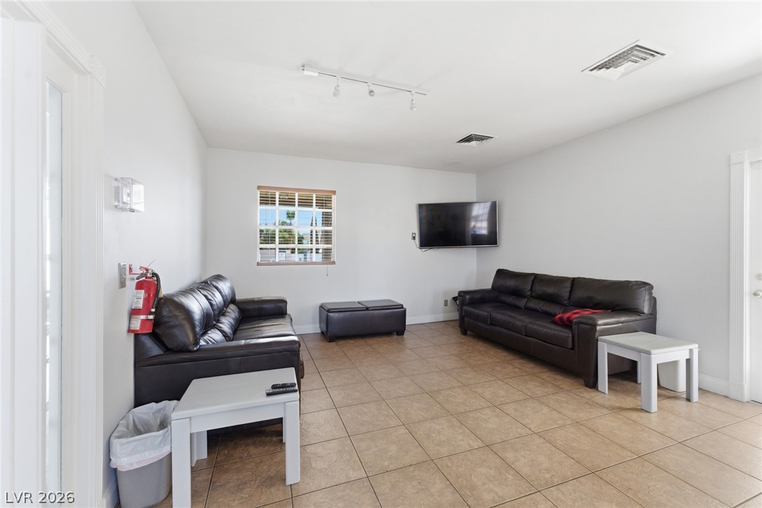 2604 Cathedral Lane Las Vegas NV 89108