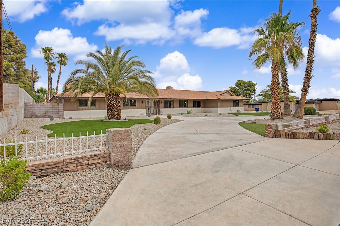 7264 Eldora Avenue Las Vegas NV 89117
