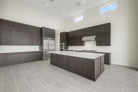 10865 Agate Cliffs Avenue Las Vegas NV 89135