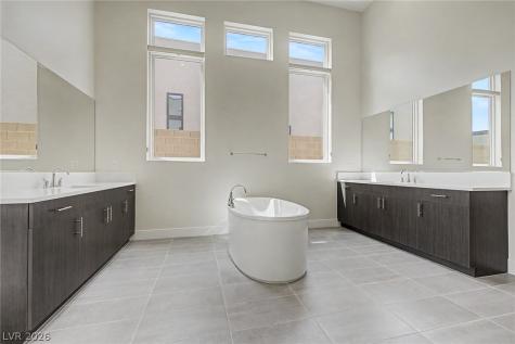 10865 Agate Cliffs Avenue Las Vegas NV 89135