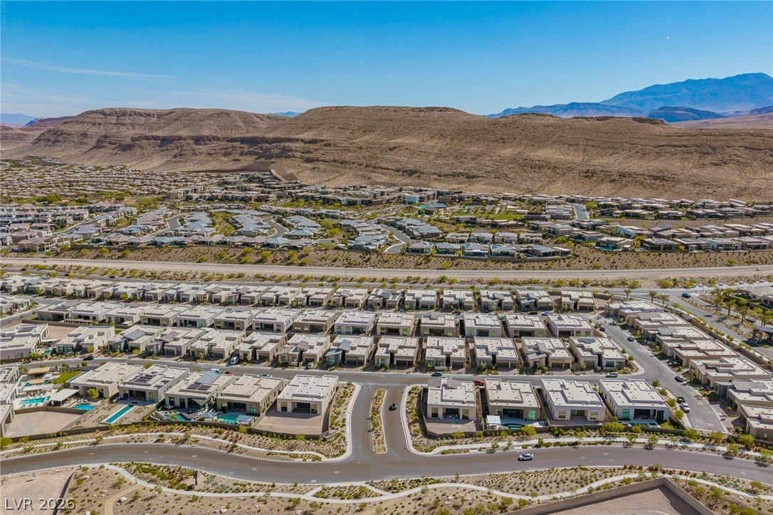 10865 Agate Cliffs Avenue Las Vegas NV 89135