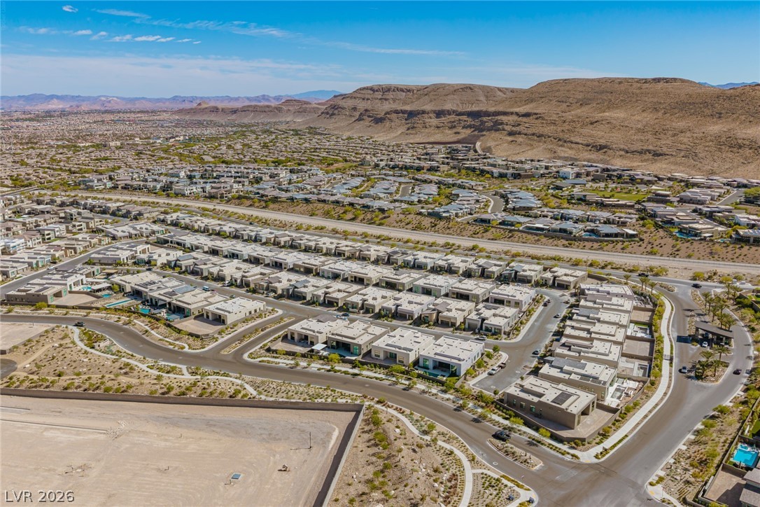 10865 Agate Cliffs Avenue Las Vegas NV 89135