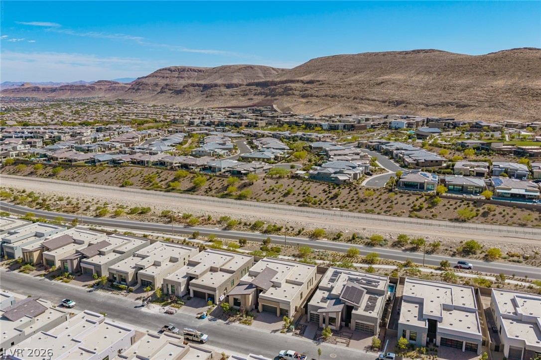 10865 Agate Cliffs Avenue Las Vegas NV 89135