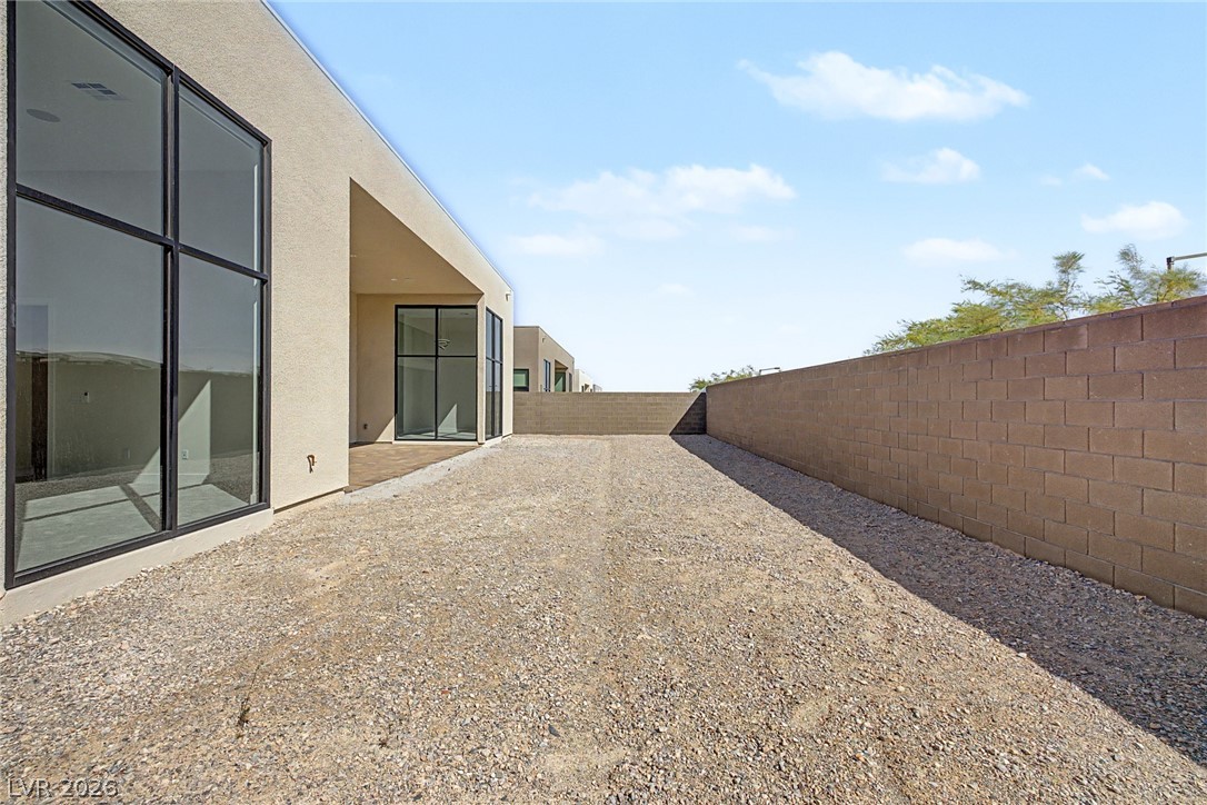 10865 Agate Cliffs Avenue Las Vegas NV 89135