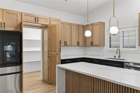 205 Derwent Place Las Vegas NV 89144