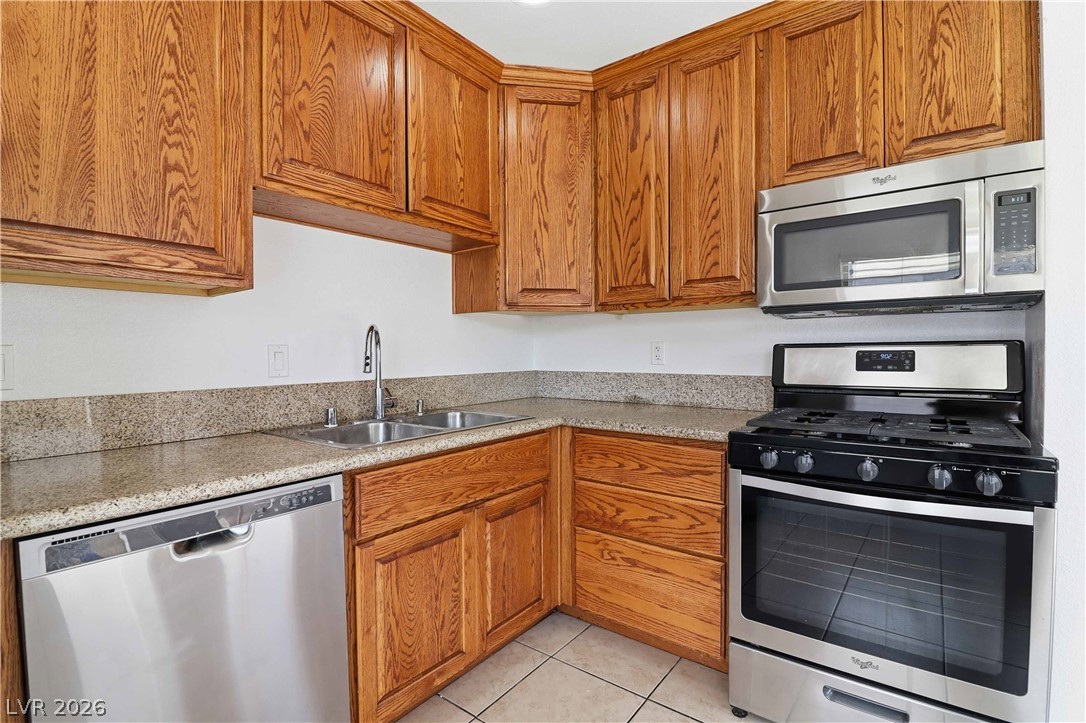 4759 Woodlake Avenue Las Vegas NV 89147