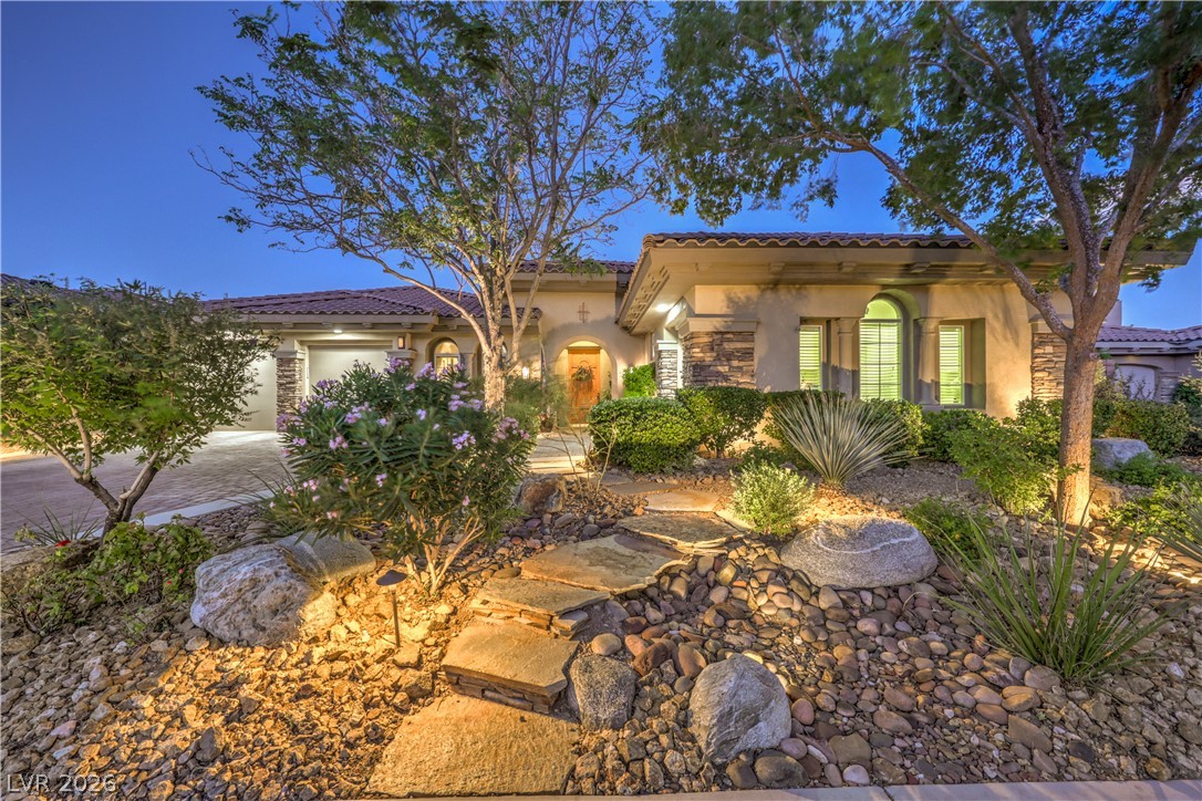 24 Cross Ridge Street Las Vegas NV 89135