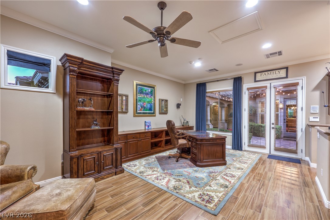 24 Cross Ridge Street Las Vegas NV 89135
