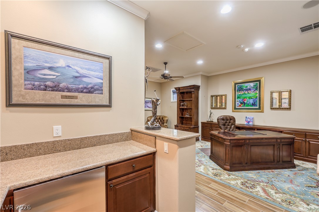 24 Cross Ridge Street Las Vegas NV 89135