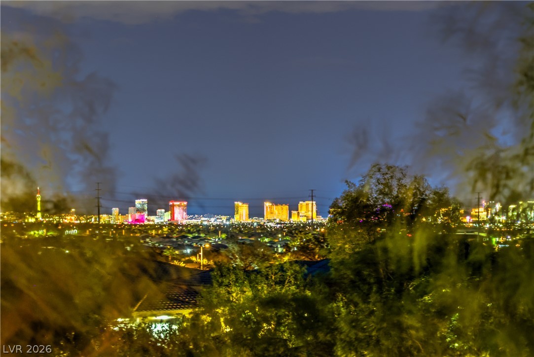 24 Cross Ridge Street Las Vegas NV 89135