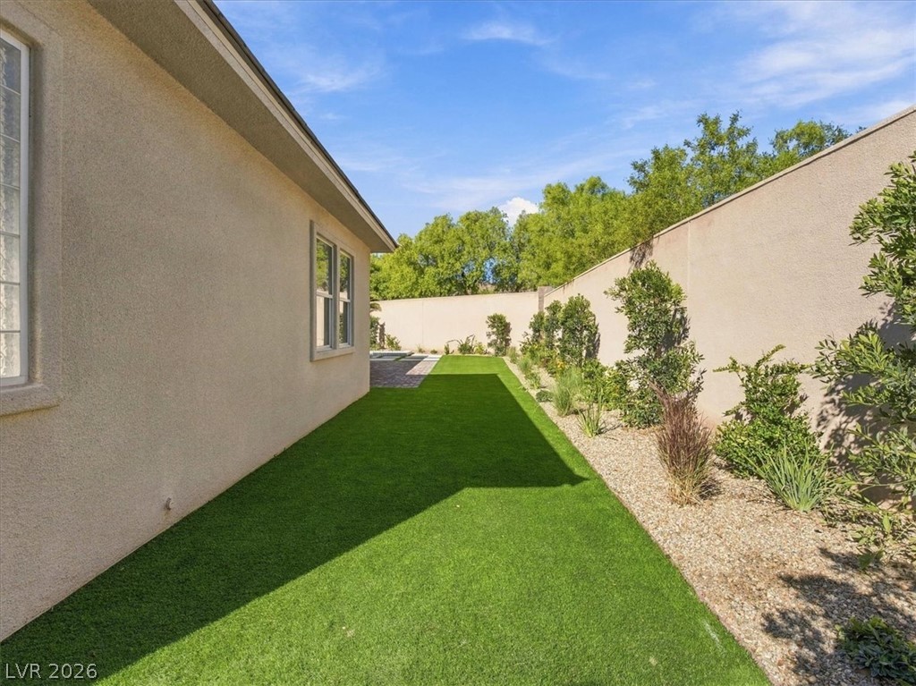 10860 Sterling Forest Avenue Las Vegas NV 89135