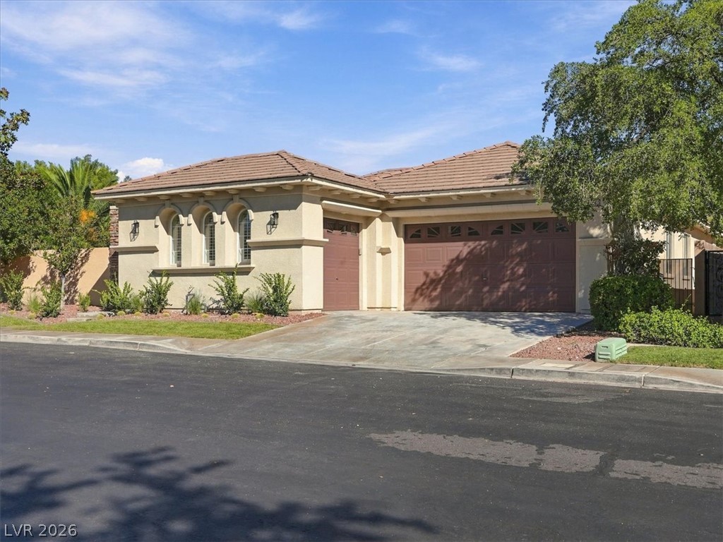 10860 Sterling Forest Avenue Las Vegas NV 89135