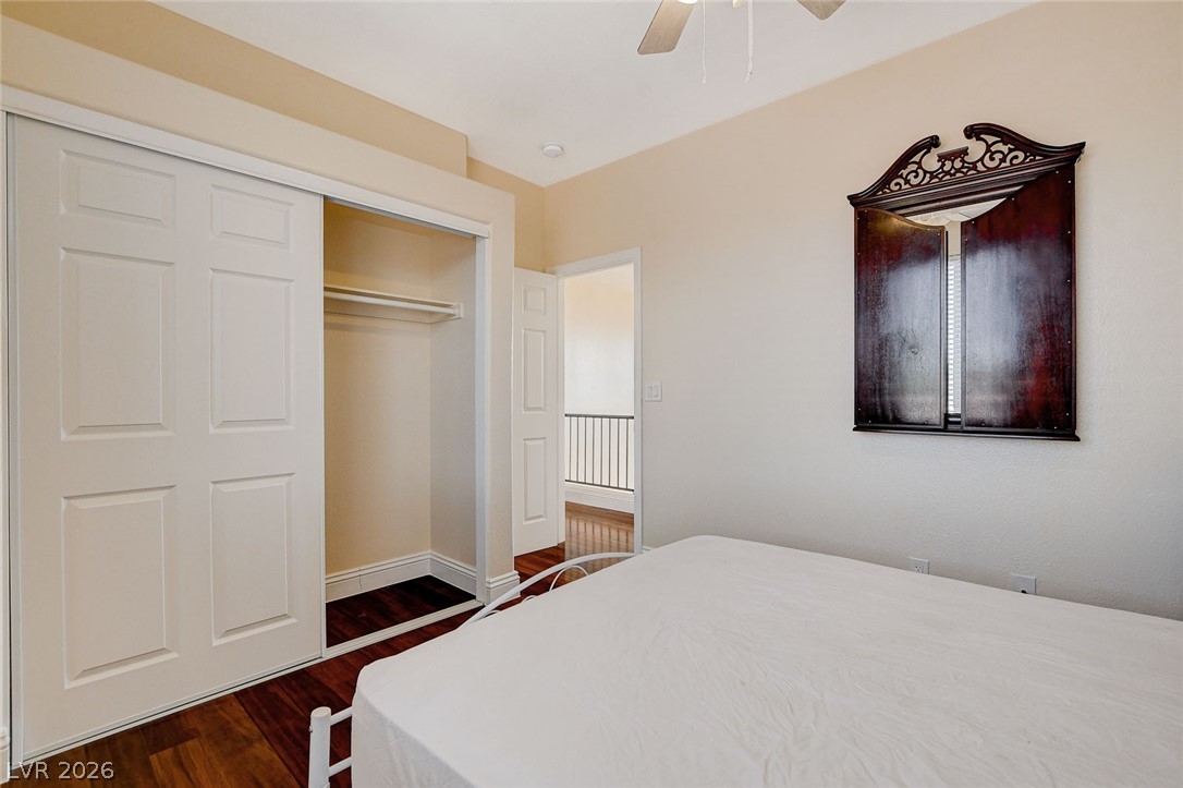 9083 Iron Crow Avenue Las Vegas NV 89147