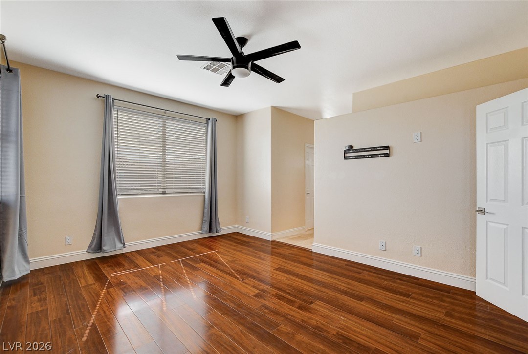 9083 Iron Crow Avenue Las Vegas NV 89147