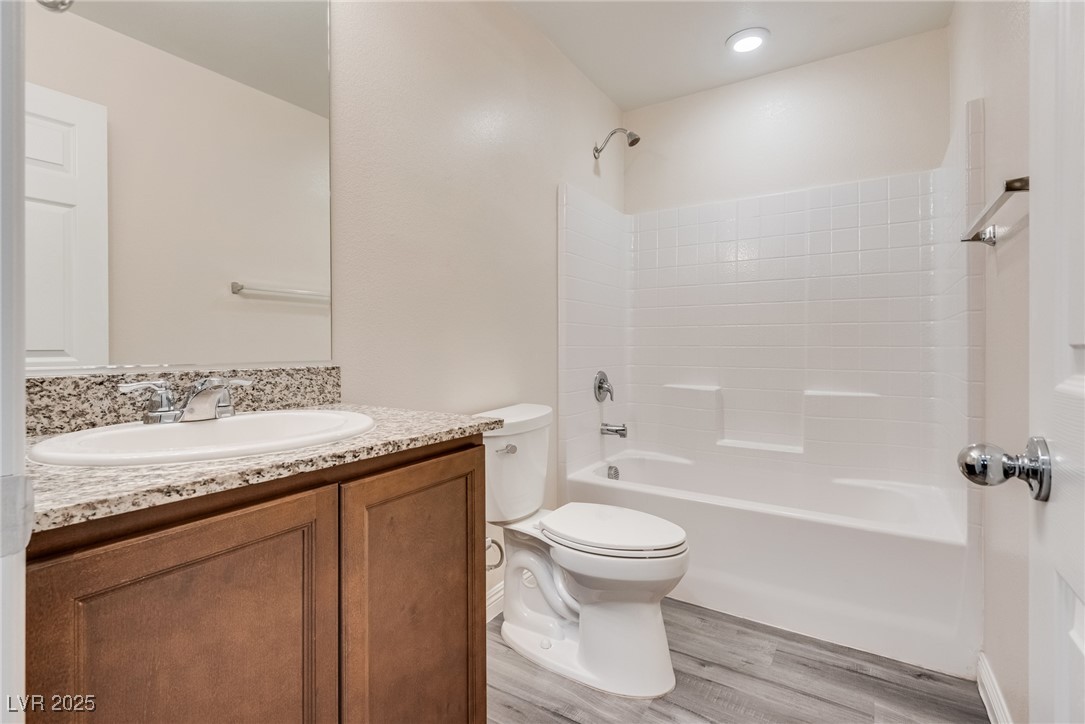 4534 Dover Straight Street Las Vegas NV 89115