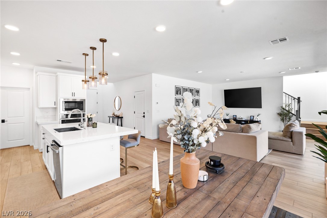 6381 Redstone Hills Drive Las Vegas NV 89148