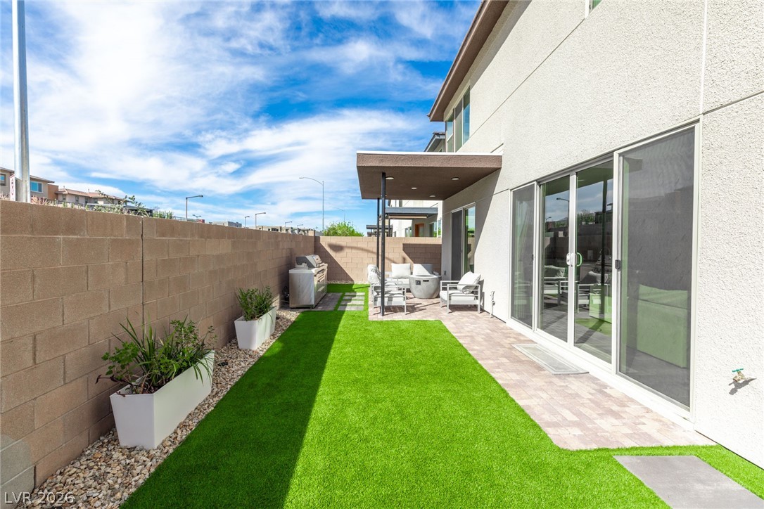 6381 Redstone Hills Drive Las Vegas NV 89148