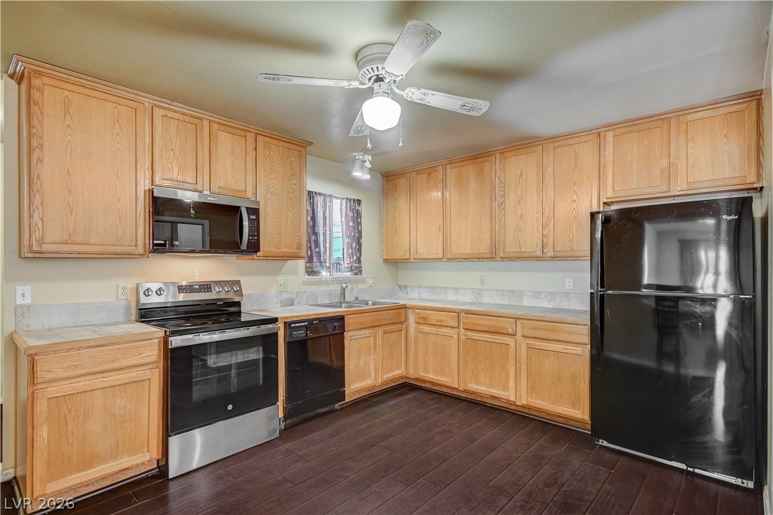 6220 Shawnee Avenue Las Vegas NV 89107