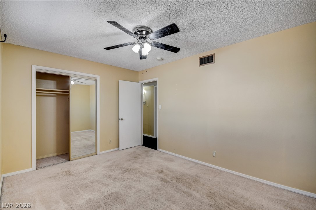 6220 Shawnee Avenue Las Vegas NV 89107