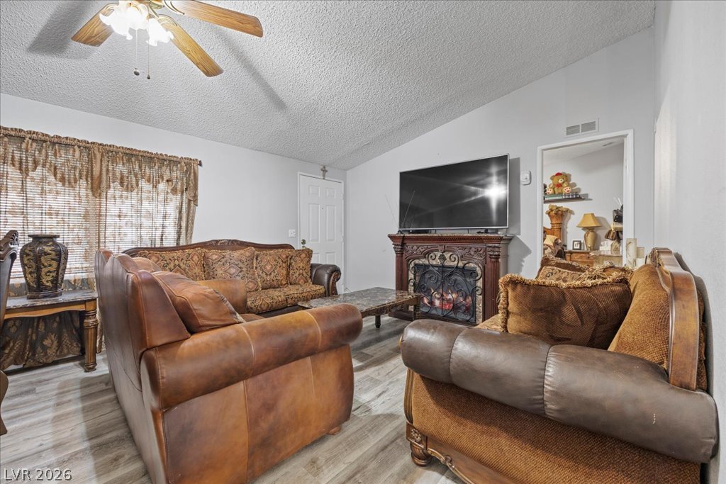 4558 West Sonia Rose Lane Las Vegas NV 89122