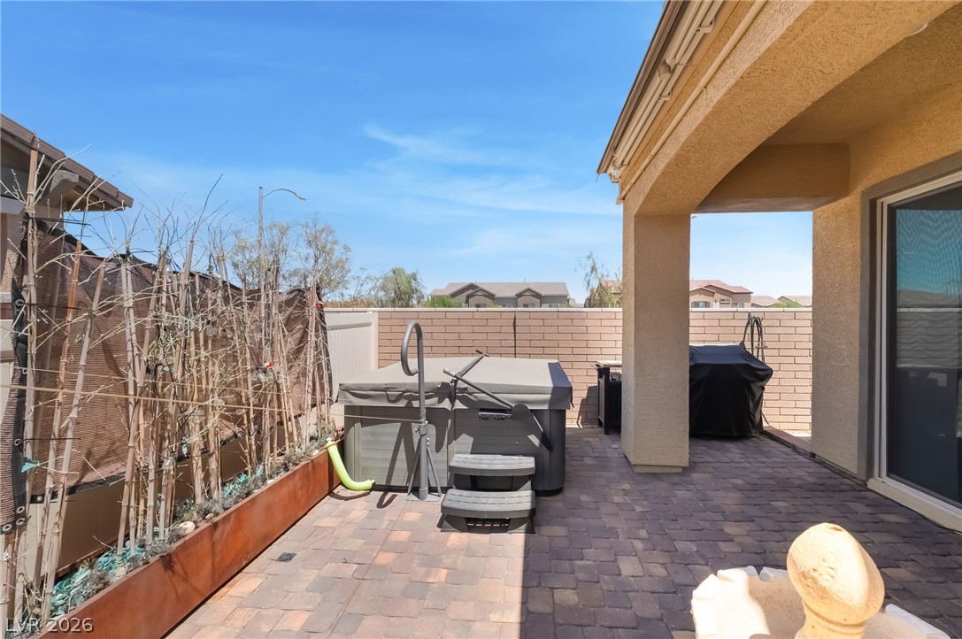 794 Hibiscuss Blossom Street Henderson NV 89011