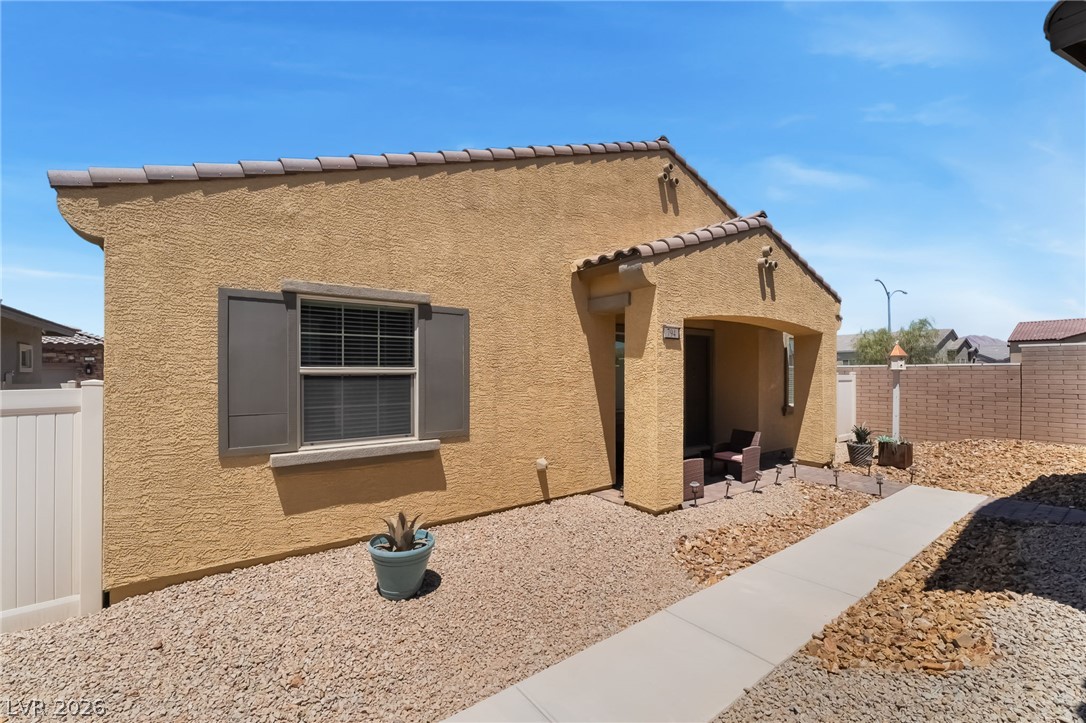 794 Hibiscuss Blossom Street Henderson NV 89011