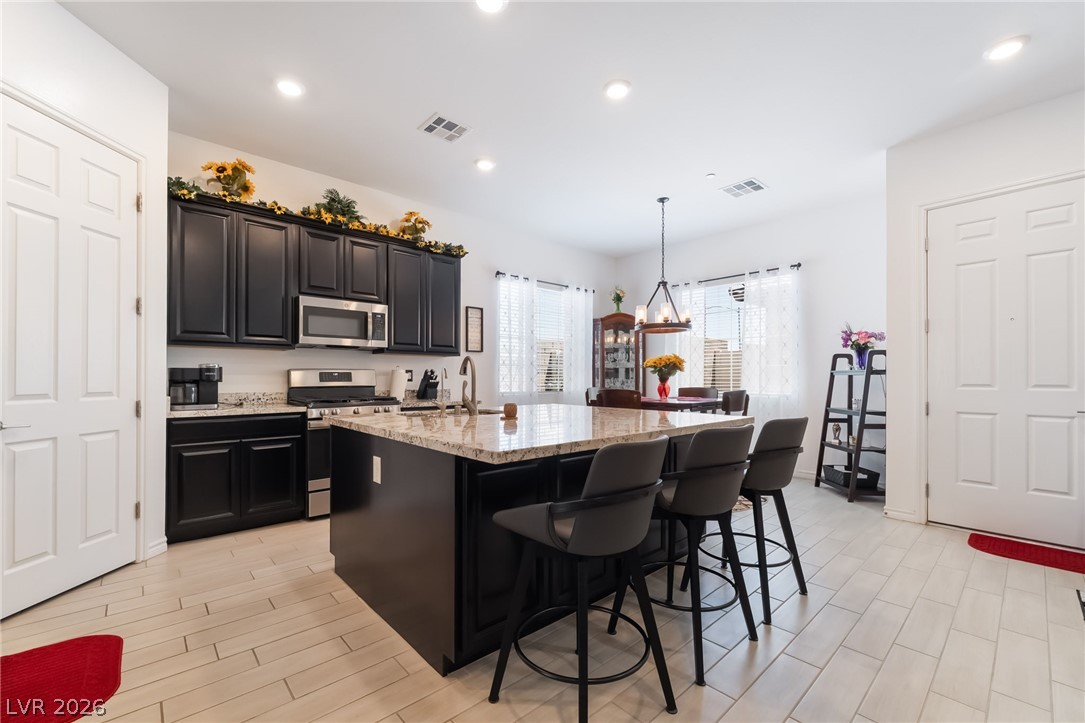 794 Hibiscuss Blossom Street Henderson NV 89011