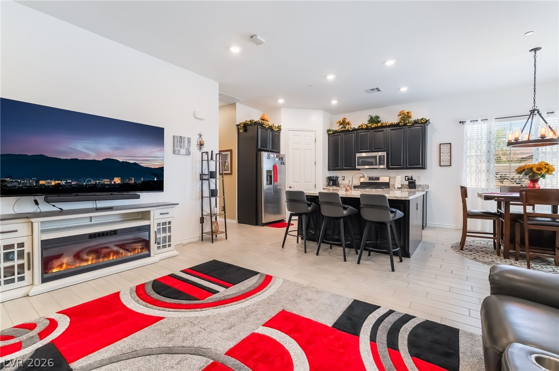 794 Hibiscuss Blossom Street Henderson NV 89011