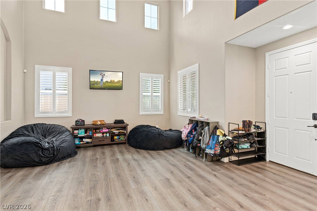 9391 Arrowhead Bluff Avenue Las Vegas NV 89149
