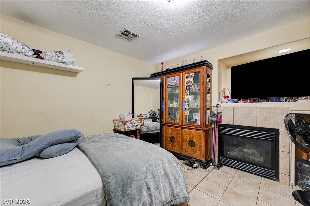 8325 Haven Cove Avenue Las Vegas NV 89113