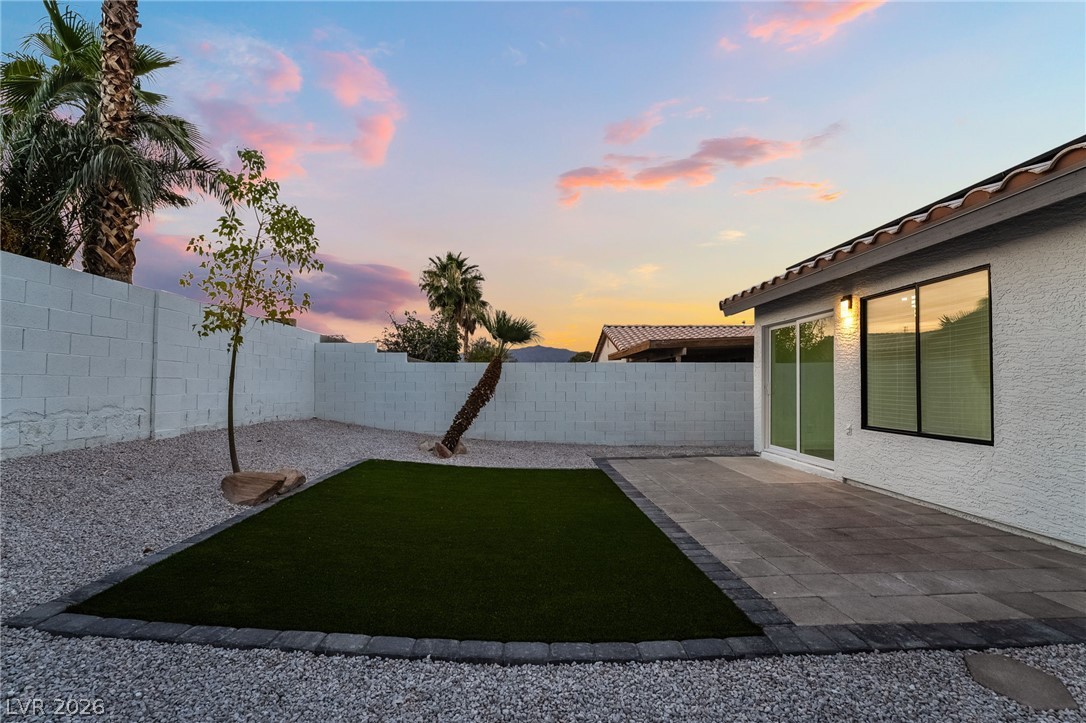 5231 Salmon Run Court North Las Vegas NV 89031