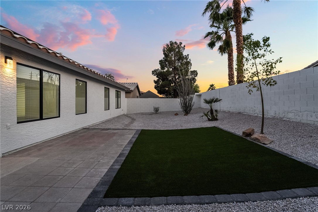 5231 Salmon Run Court North Las Vegas NV 89031