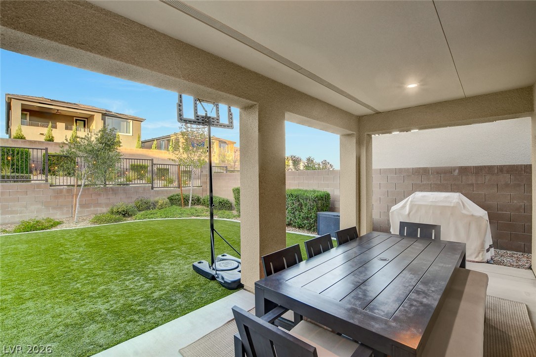 12438 Sunset Sage Avenue Las Vegas NV 89138