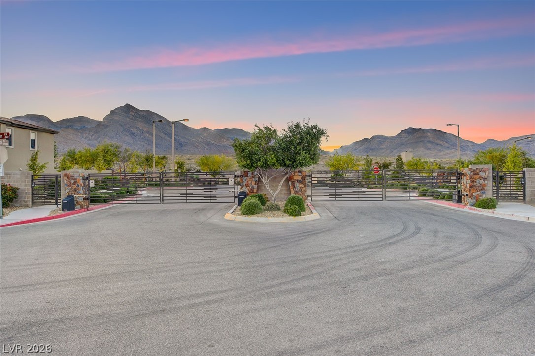 12438 Sunset Sage Avenue Las Vegas NV 89138