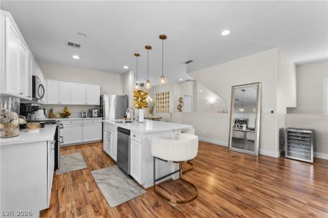 8961 Harmony Hall Avenue Las Vegas NV 89178